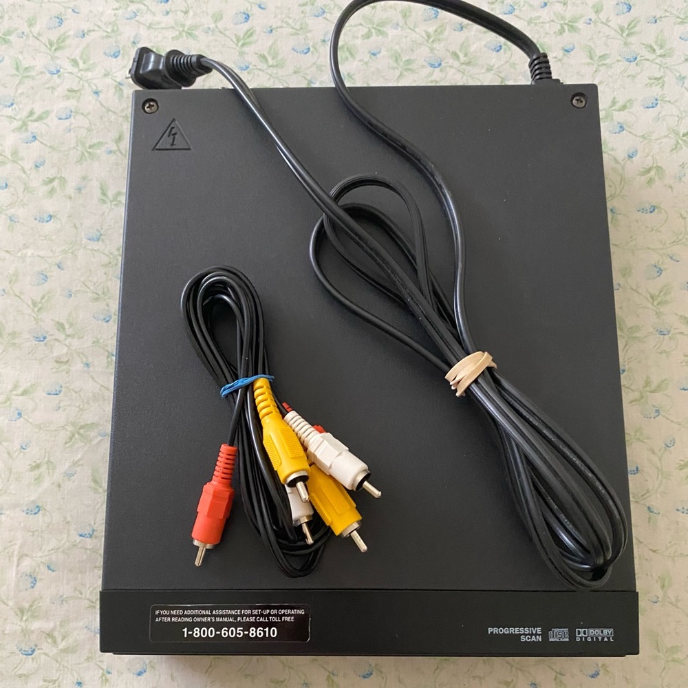 Magnavox DVD Player DP100MW8B